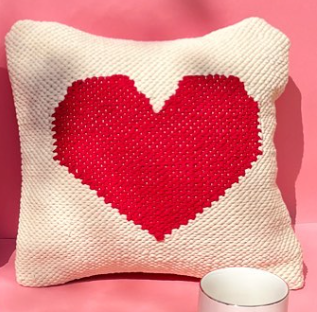 Dil Cushion - Red